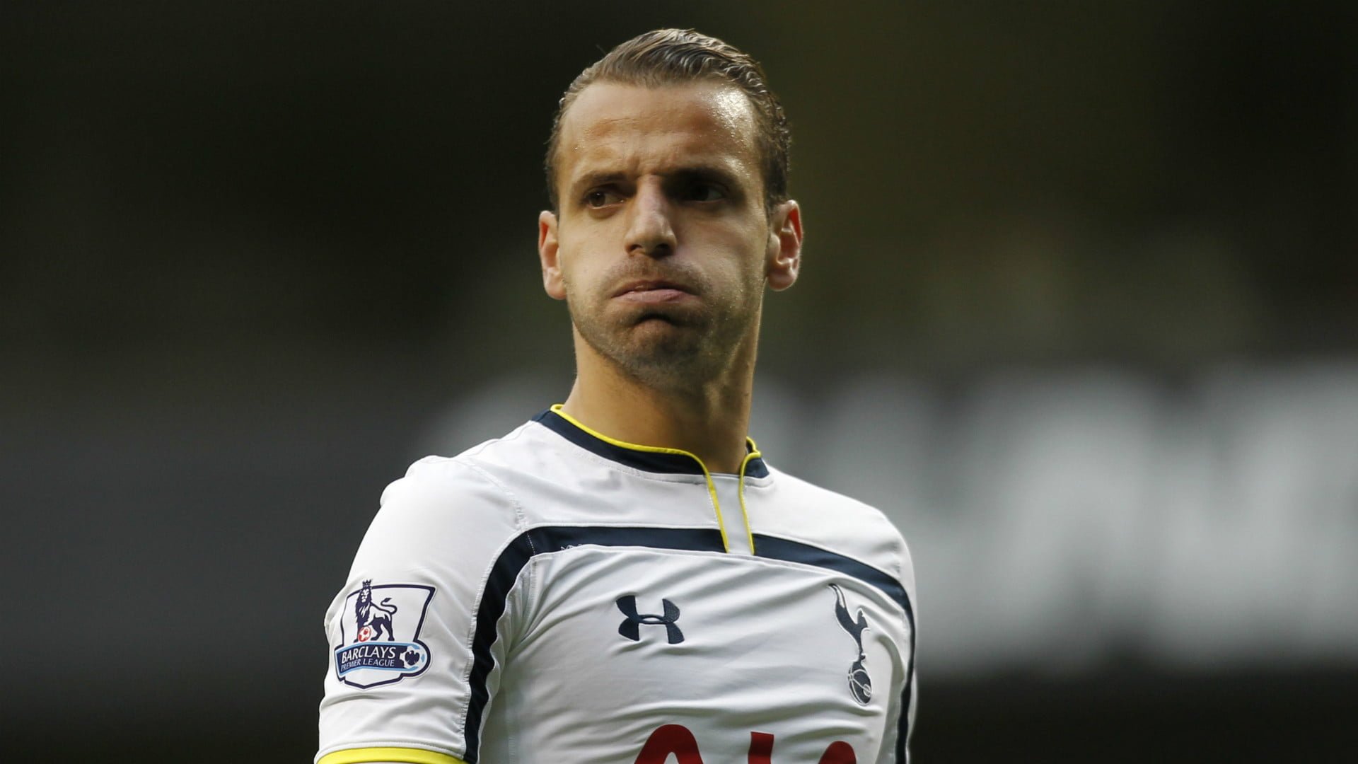 Top 10 worst strikers in Premier League history Sportszion