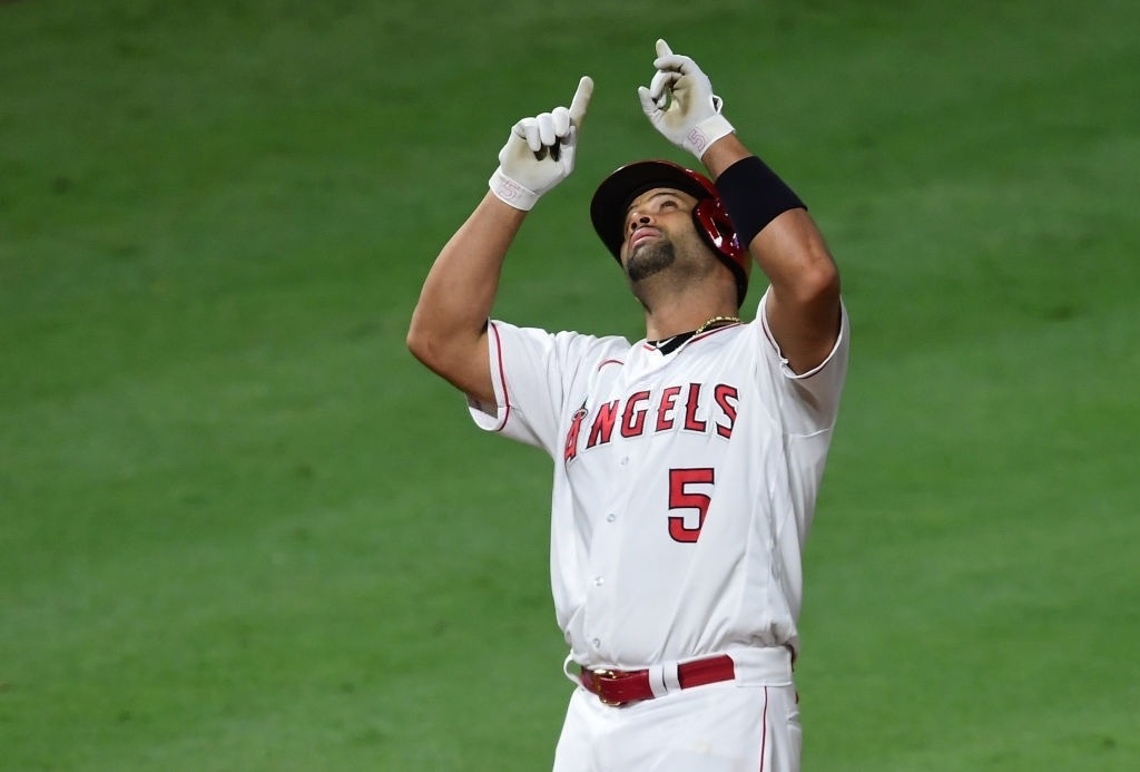 Albert Pujols mlb super rich player