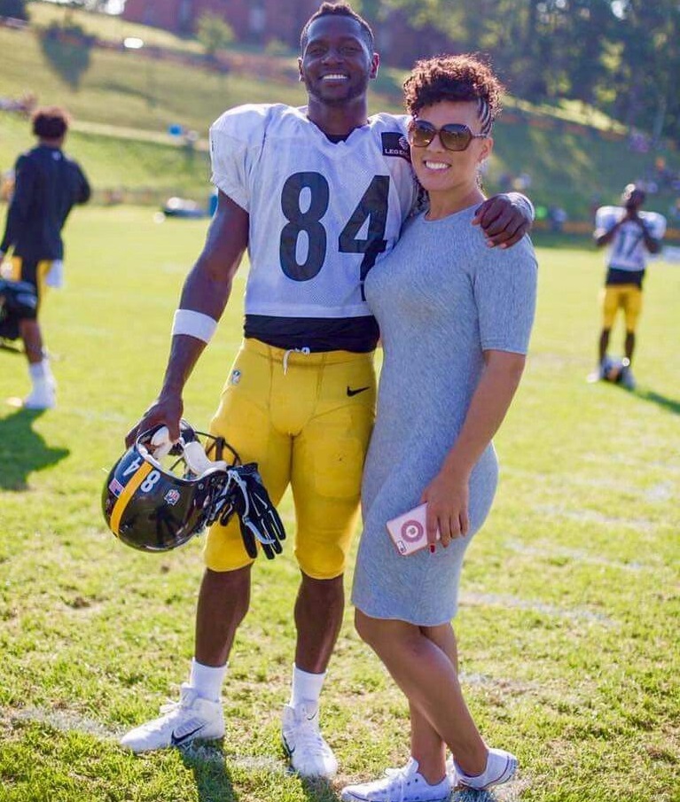 Antonio Brown with his Girlfriend