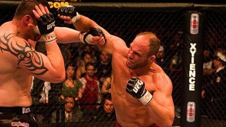 Randy Couture vs Tim Sylvia