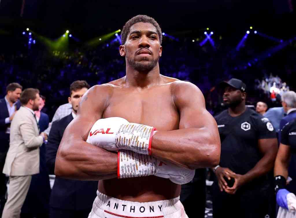 Anthony Joshua vs Robert Helenius Fight Purse: How Much Money Will Both  Boxers Make in USD? - Sportsmanor
