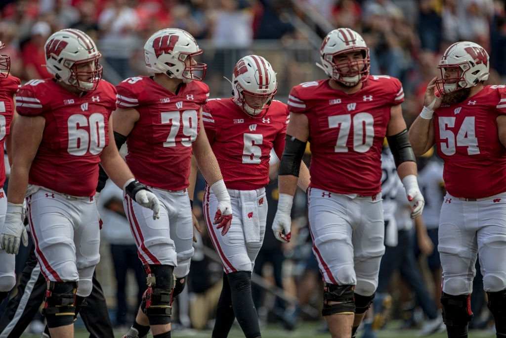 Wisconsin vs Illinois