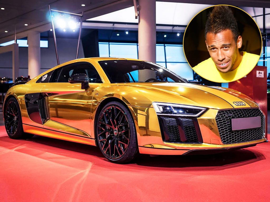 Take a look at PierreEmerick Aubameyang's milliondollar car