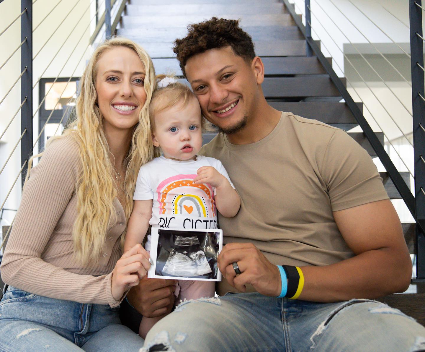 Patrick Mahomes Wife Brittany Mahomes Dismisses NFL Fans Labor Rumors patrick-mahomes-wife-brittany-mahomes-dismisses-nfl-fans-labor-rumors
