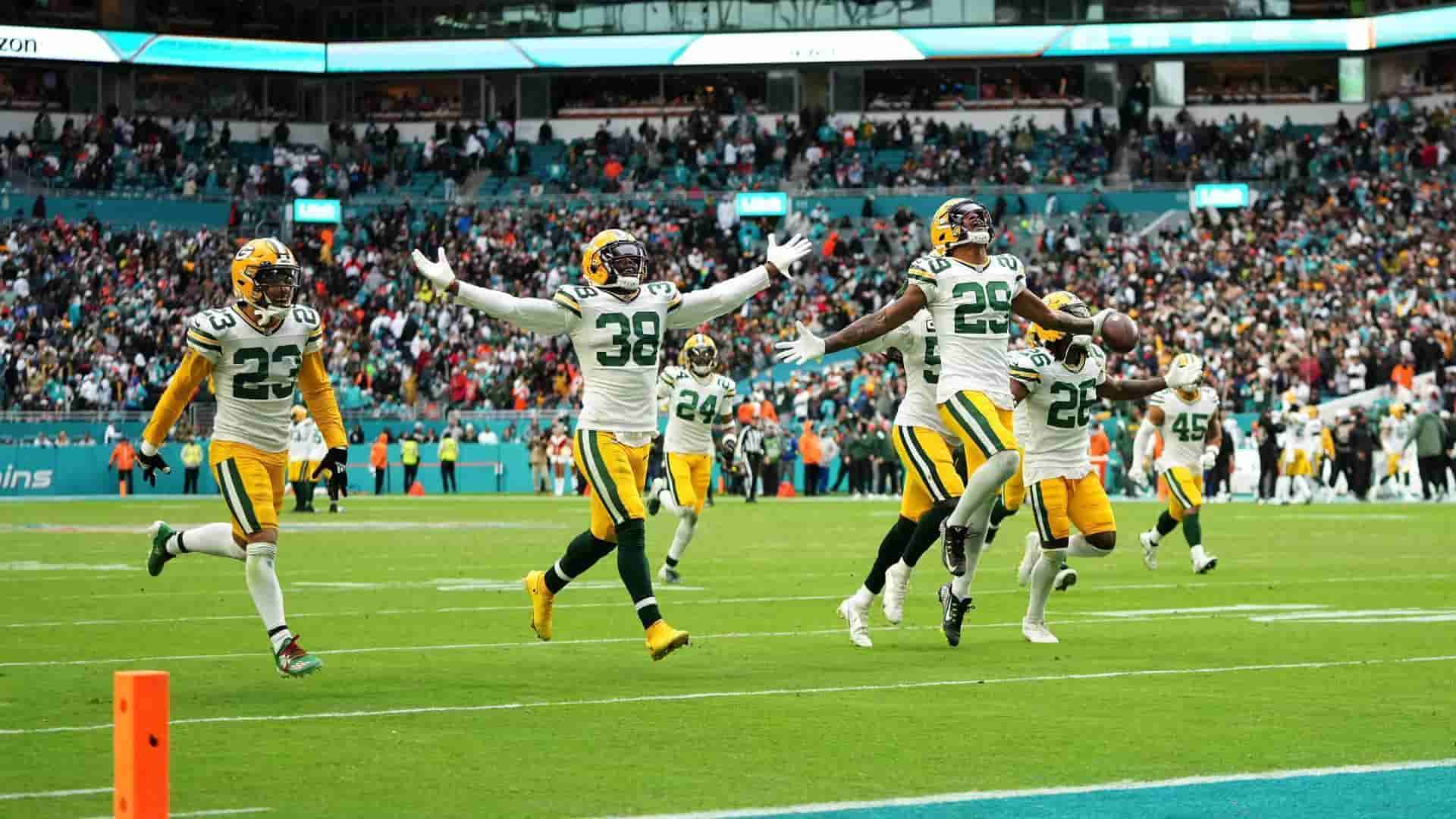 NFL playoff picture Packers Dolphins