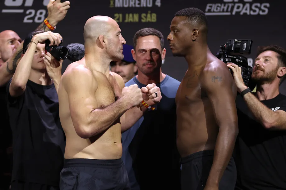 Glover Teixeira faces Jamahal Hill