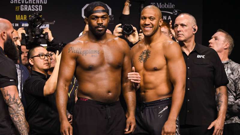 Jon Jones vs Ciryl Gane