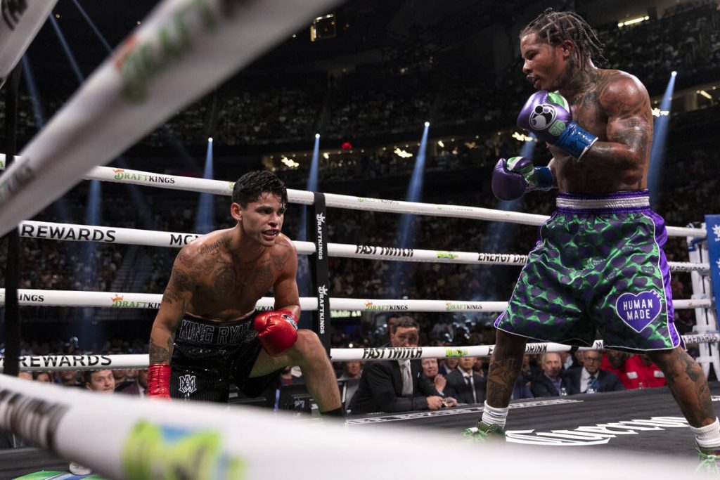 Gervonta Davis drops Ryan Garcia