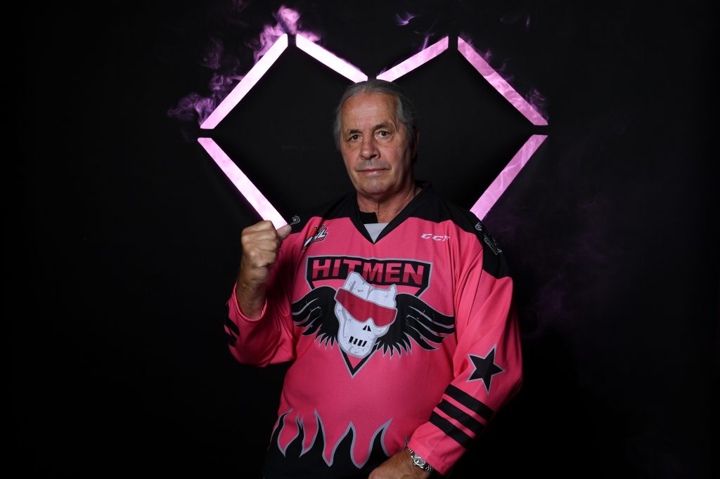 WWE legend Bret Hart exposes "how pathetic wrestling is today" leaving