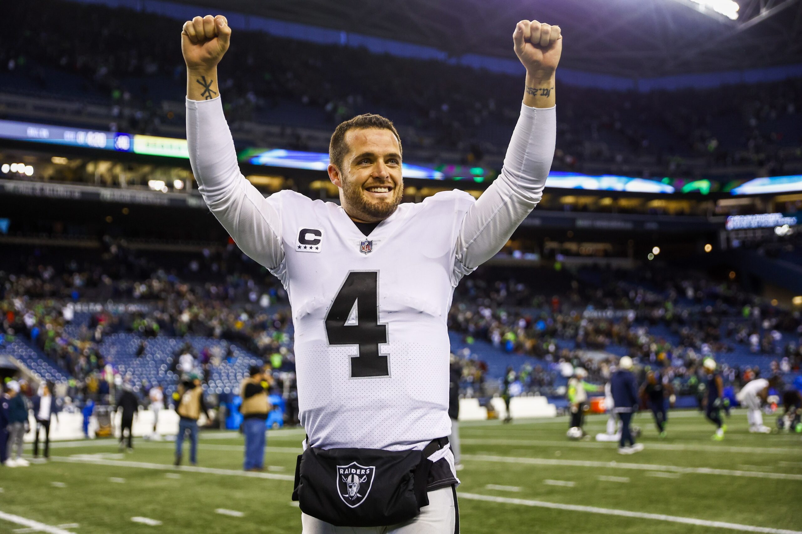 Derek Carr