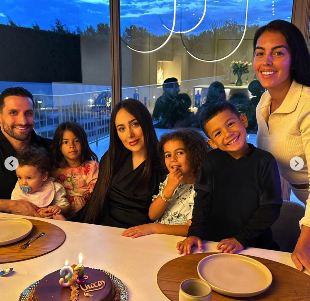 Still United And Winning Cristiano Ronaldo s Girlfriend Georgina still-united-and-winning-cristiano-ronaldo-s-girlfriend-georgina