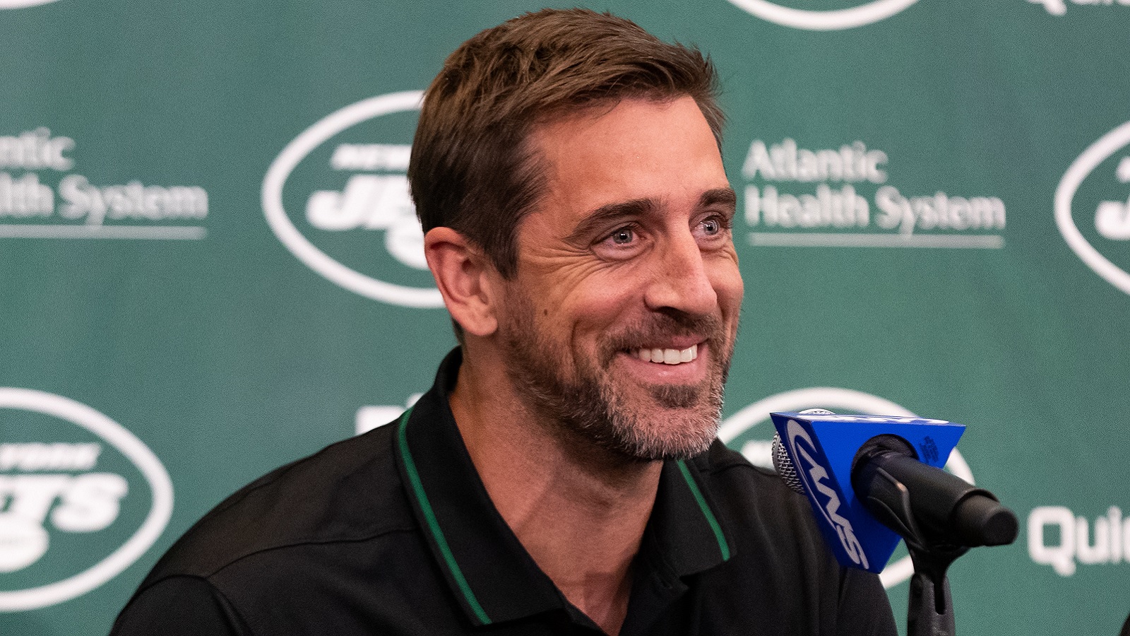 Why did Aaron Rodgers refuse to play for Patriots? Exploring NFL