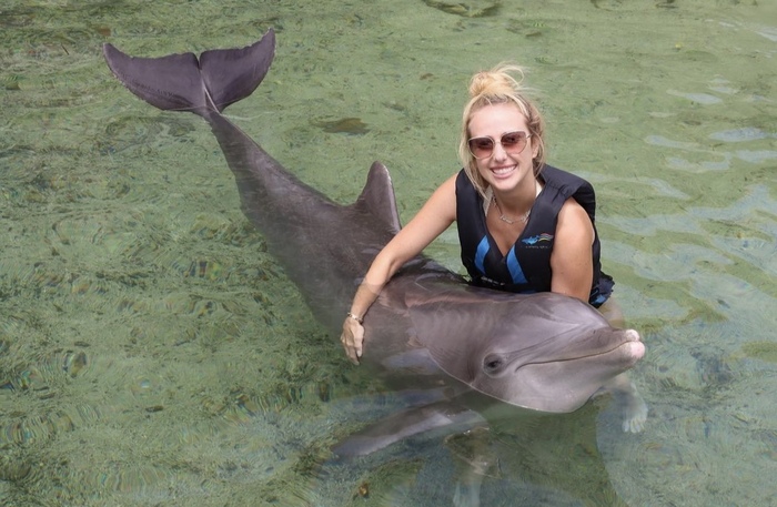 Chiefs QB Patrick Mahomes’ wife Brittany faces intense backlash for posting photos with her baby featuring dolphins: “extremely disappointing Brit”