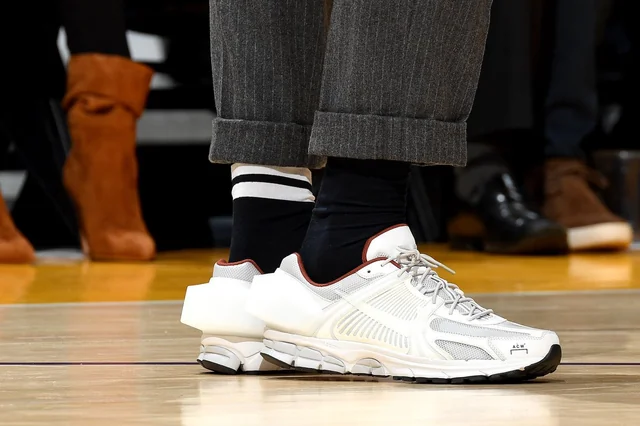LeBron James with the Nike Zoom Vomero 5