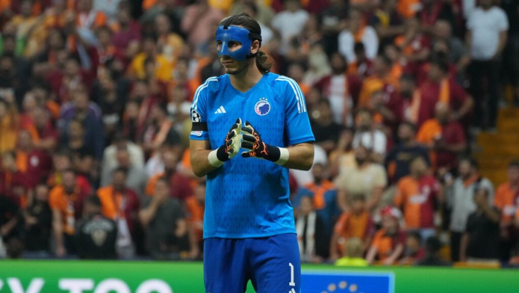Kamil Grabara