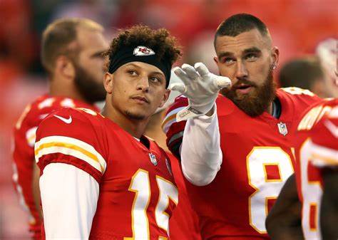 Travis Kelce and Patrick Mahomes