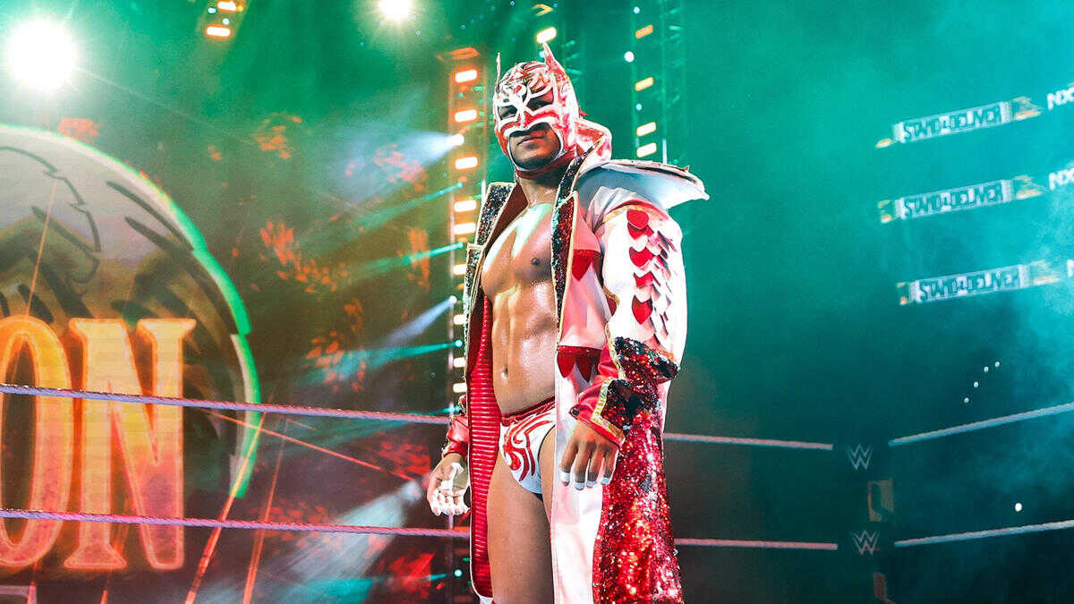 Dragon Lee replaces Carlito to face Santos Escobar at WWE Survivor Series