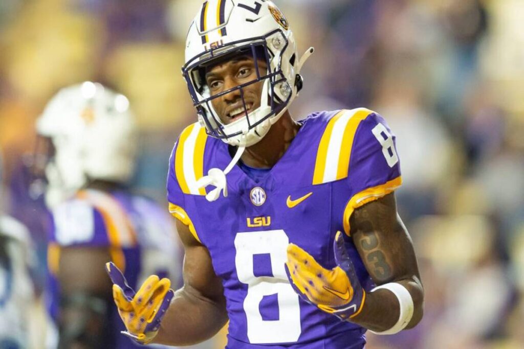 CFB Awards LSU WR Malik Nabers Frustrated After OSU Star Marvin Harrison Jr Wins The