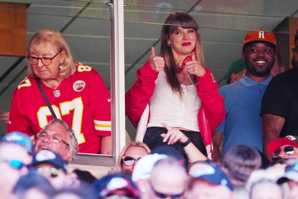 Travis Kelce Travis Kelce