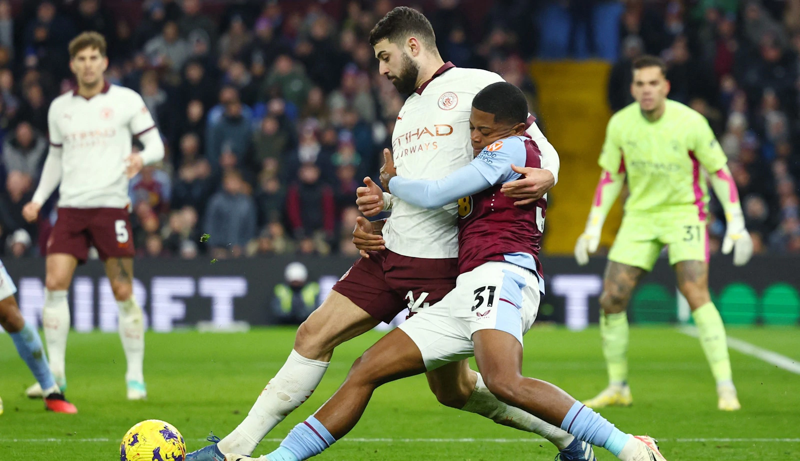 “Josko Gvardiol gotta be worst signing”: Manchester City fans unleash criticism on ex-RB Leipzig star after shock Aston Villa defeat