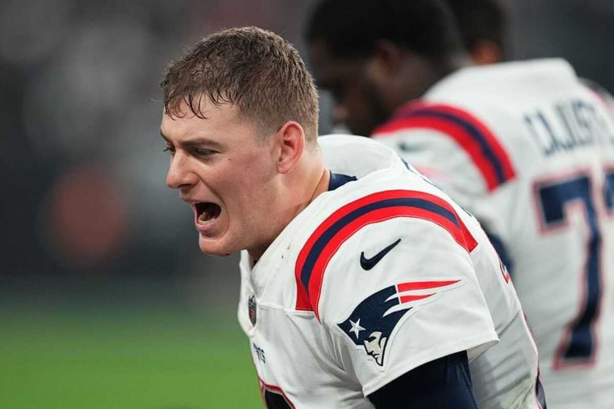 Patriots OC’s comments on Mac Jones raise more questions than providing answers about their QB situation