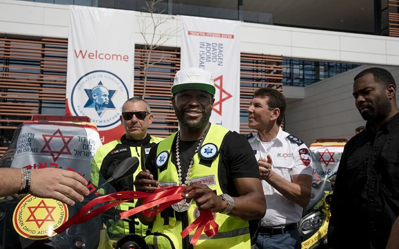 Floyd Mayweather in Israel Occupied Palestine