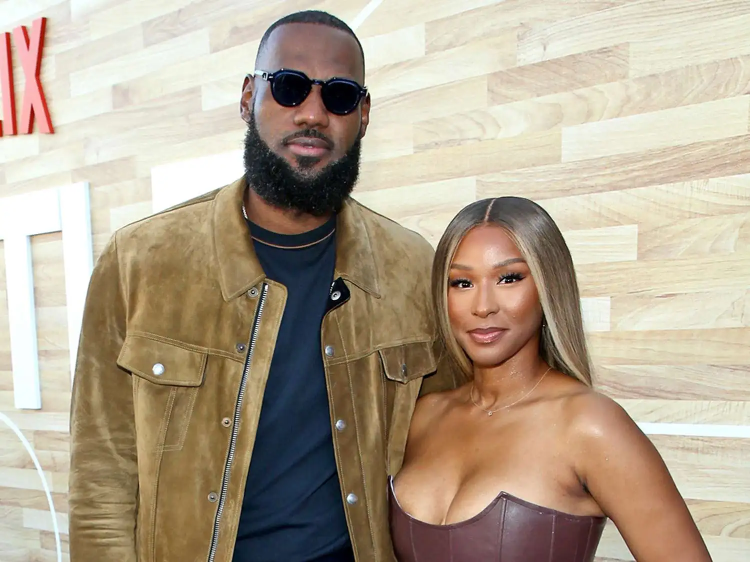 LeBron James offers candid post-NBA game moment with wife Savannah: “Rub my feet please”